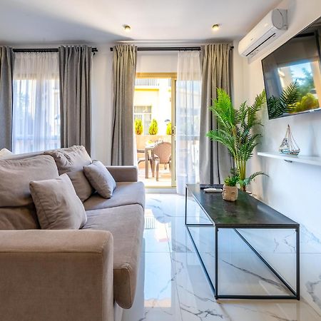Oleholidays 601 Romana Playa Junto Al Mar Марбеля Екстериор снимка