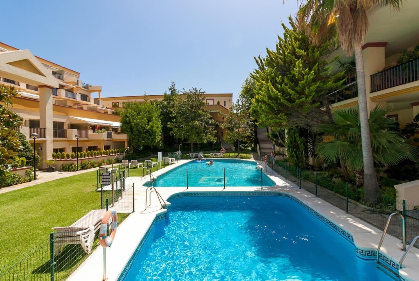 Oleholidays 601 Romana Playa Junto Al Mar Марбеля Екстериор снимка